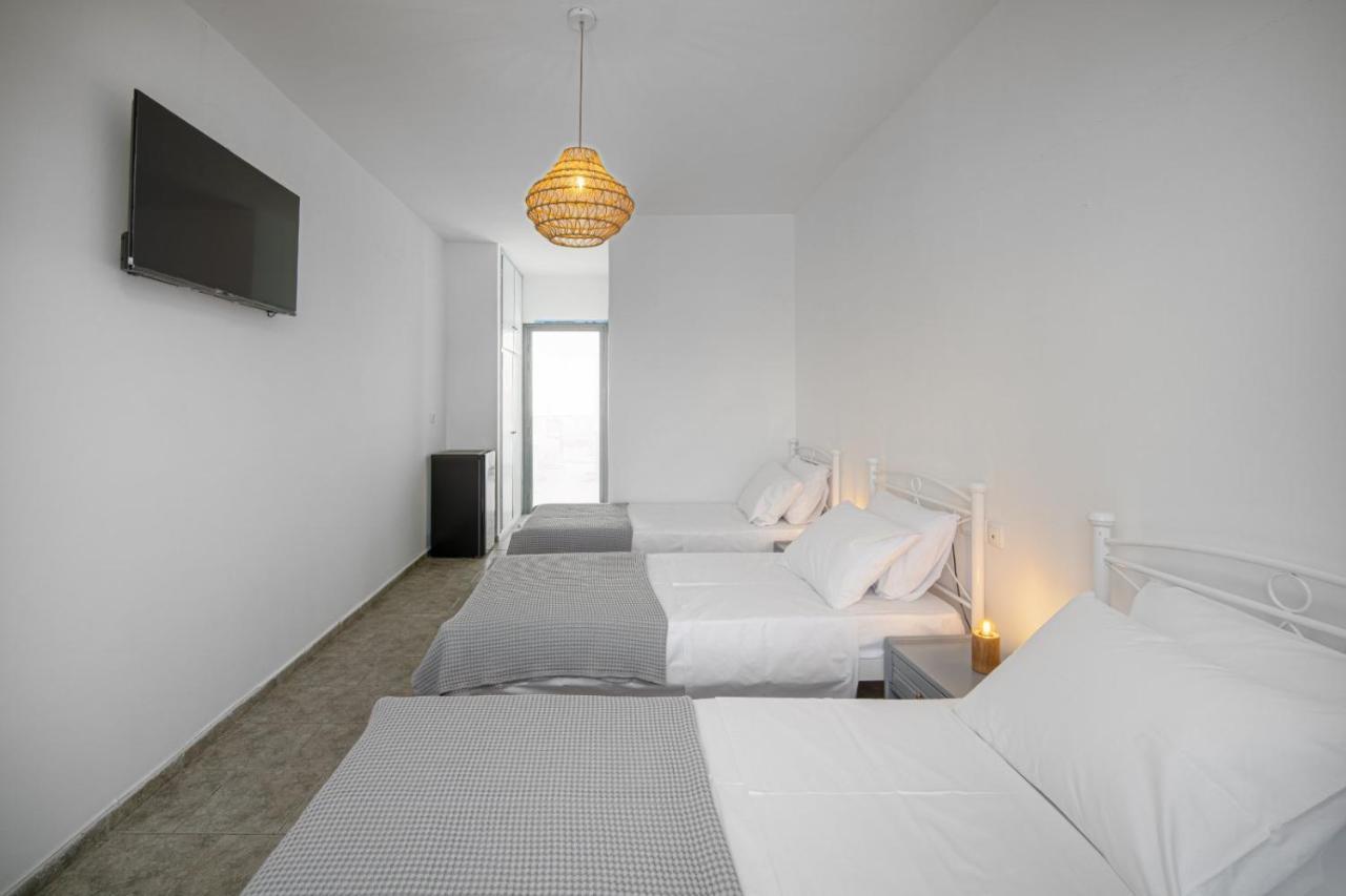 Eleios Hotel Serifos Livadi  Extérieur photo