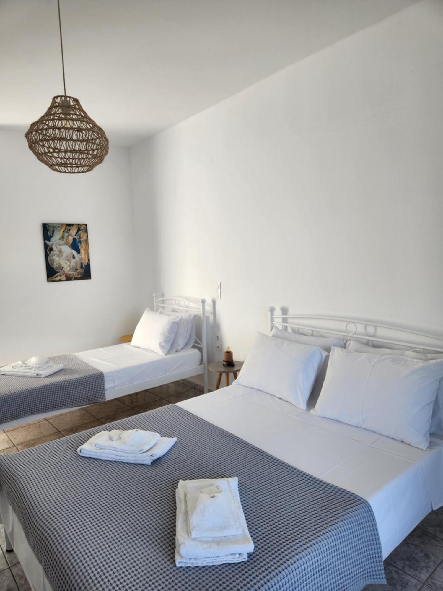 Eleios Hotel Serifos Livadi  Extérieur photo